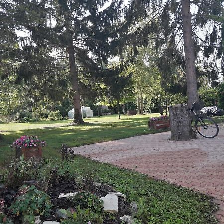 Warmeriville Val Des Bois Bed & Breakfast エクステリア 写真